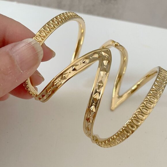 Modern Statement Cuff Bracelet Gold Plated Embossed Open Style 2.5" Wide Small - Picture 2 of 5